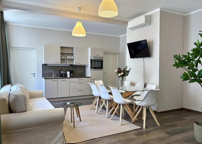 Balkon I Close To S-bahn I 5 Minutes To Mall *