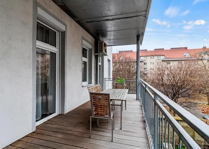 Apartmán Balkon I Close To S-bahn I 5 Minutes To Mall