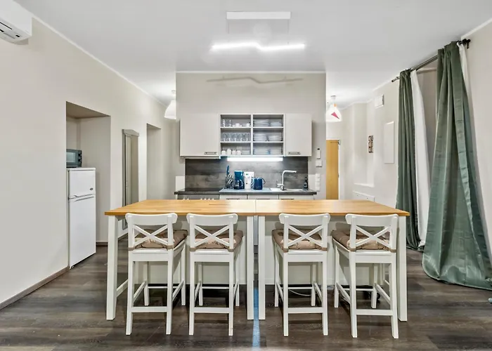 Apartmán Balkon I Close To S-bahn I 5 Minutes To Mall