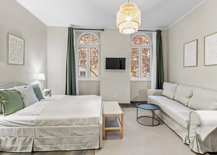 Balkon I Close To S-bahn I 5 Minutes To Mall Apartmán *