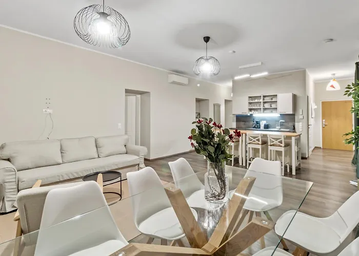 Balkon I Close To S-bahn I 5 Minutes To Mall Apartmán